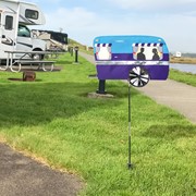 In the Breeze 24" Retro Trailer Spinner 2510 View 4