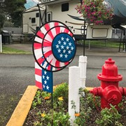 In the Breeze USA Flag Dual Spinner Wheels with Garden Flag 2884 View 3